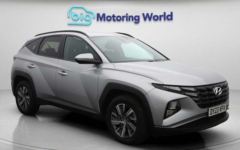 Silver Used 2023 Hyundai Tucson SE SUV | £15,700 (Super price) - Image 1/4