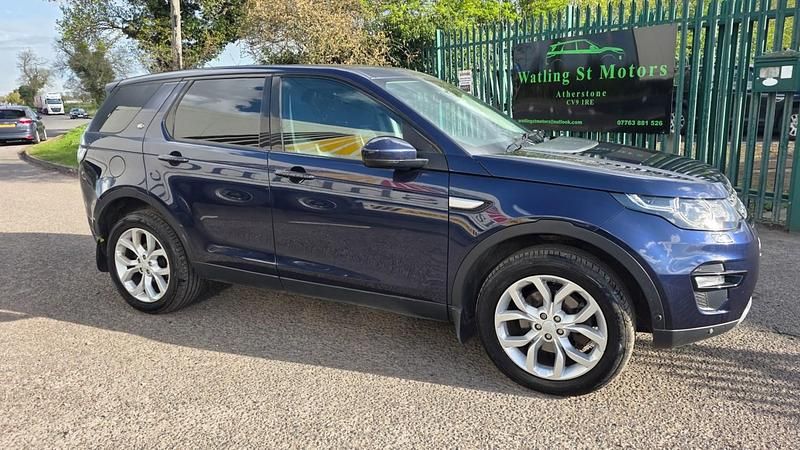 Used Land Rover Discovery Sport HSE 180 HP (132 kW) 2015 Blue SUV