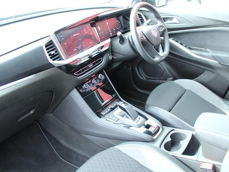Used Vauxhall Grandland X GS Line 225 HP (165 kW) 2021 Grey SUV