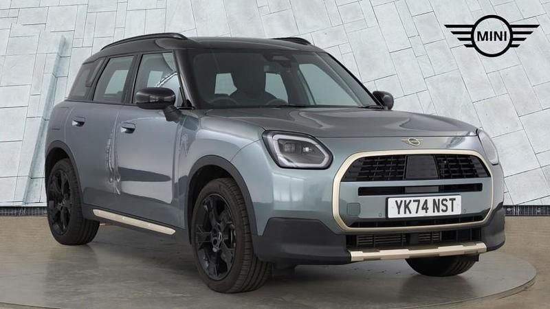 Green Used 2025 Mini Countryman SUV | £33,898 (Fair price) - Image 1/4