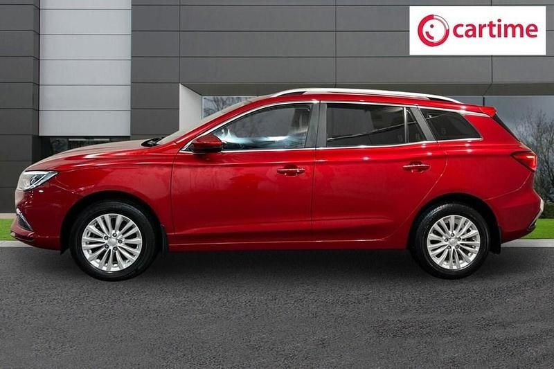 Used MG MG5 EV Exclusive 114 kW (156 HP) 2021 Red Estate