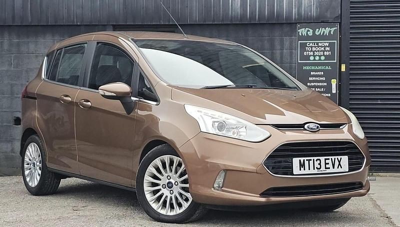 Used Ford B-MAX Titanium 105 HP (77 kW) 2013 Gold MPV