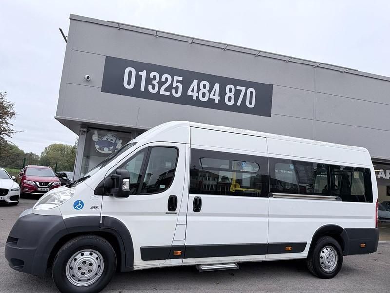 Usado Fiat Ducato 130 HP (95 kW) 2014 Branco Van