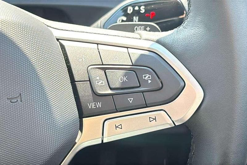 Blue New 2025 VW Tiguan Life SUV | £30,099 (Good price) - Image 1/4