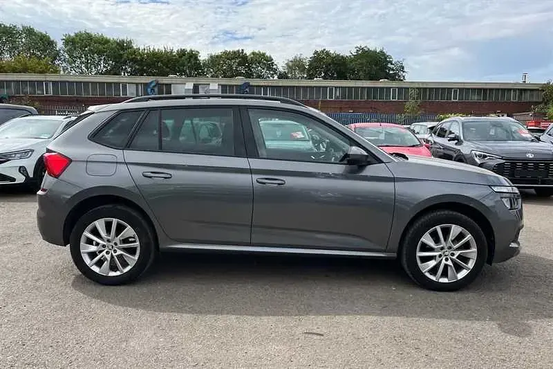 Used Skoda Kamiq SE Drive 95 HP (69 kW) 2023 Grey SUV