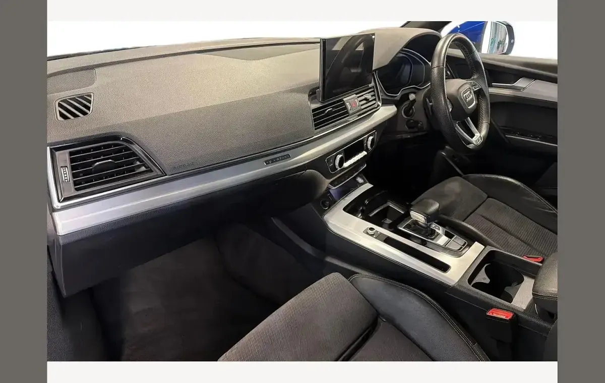 Used Audi Q5 S-Line 265 HP (194 kW) 2022 Blue SUV