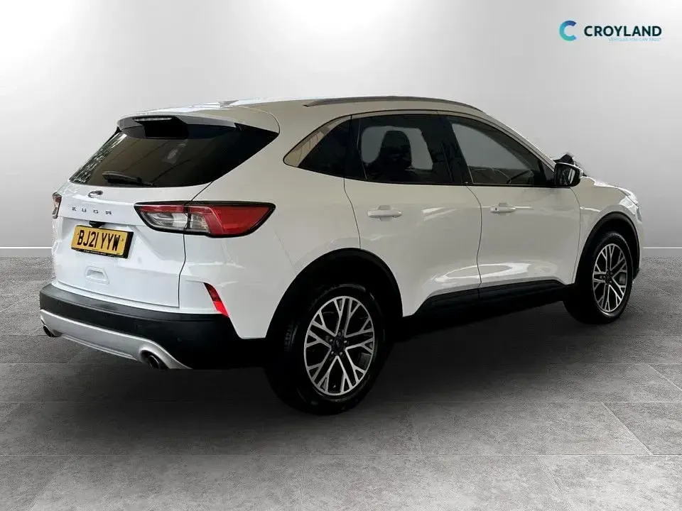 Used Ford Kuga Titanium 120 HP (88 kW) 2021 White SUV