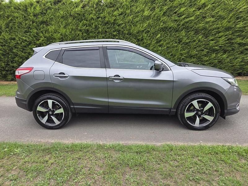 Used Nissan Qashqai N-TEC 2015 Grey SUV