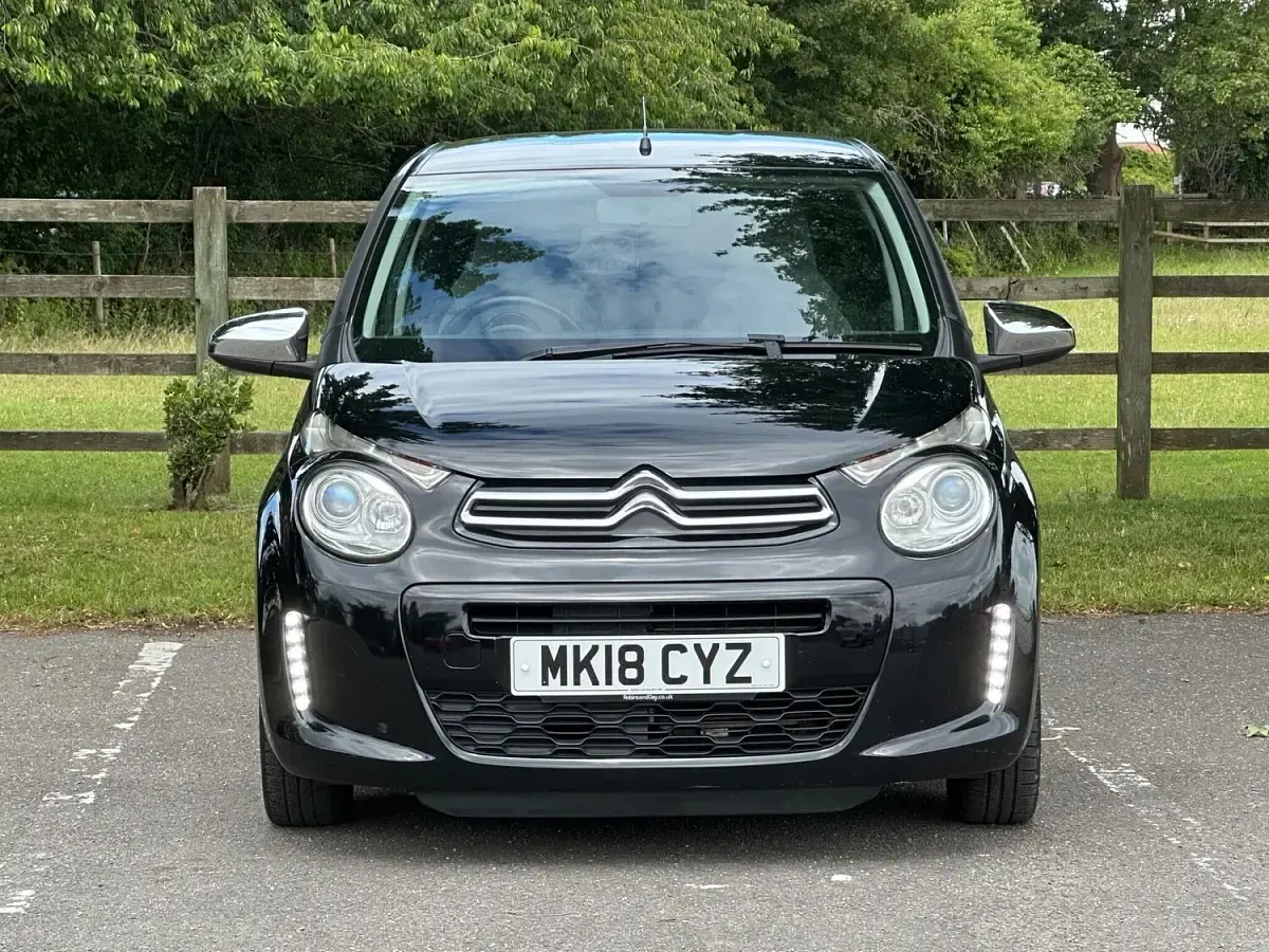 Used Citroën C1 Flair 82 HP (60 kW) 2018 Black Hatchback