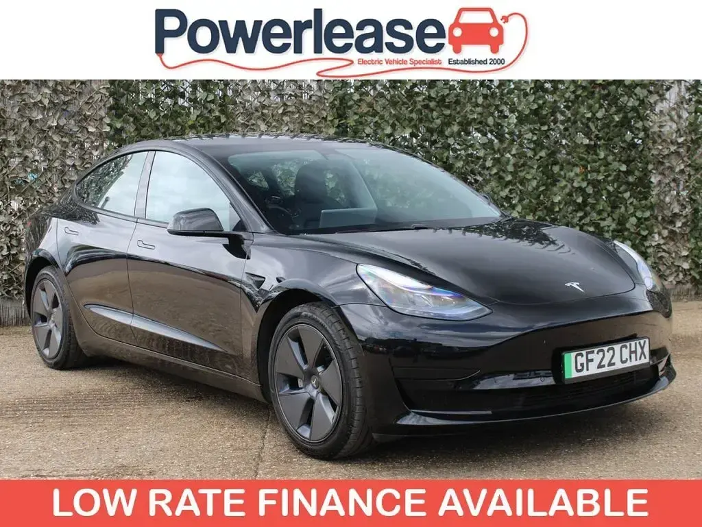 Usado Tesla Model 3 Standard Range Plus 177 kW (241 CV) 2022 Negro Berlina