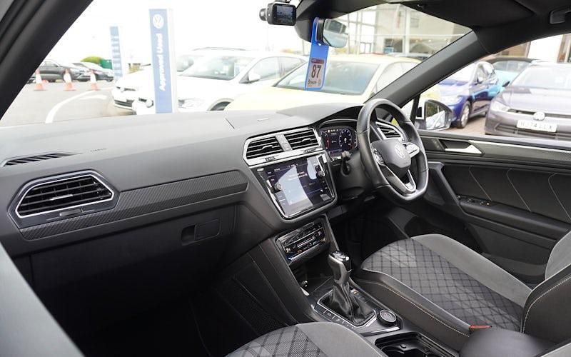 Used 2023 VW Tiguan R-line SUV | £26,450 (Fair price) - Image 1/1