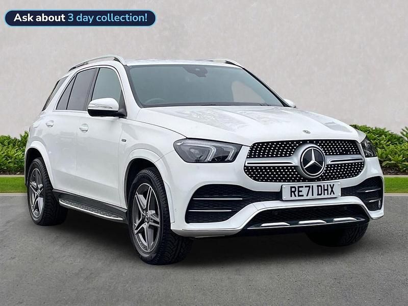 White Used 2021 Mercedes GLE350 AMG line Estate | £39,599 (Fair price) - Image 1/4
