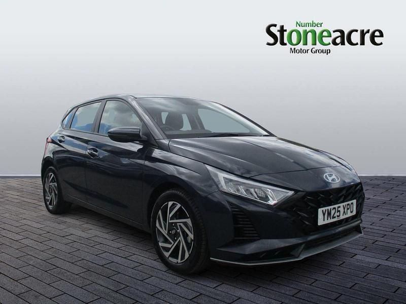Grey New 2025 Hyundai i20 Advanced Hatchback | £17,900 (Super price) - Image 1/2
