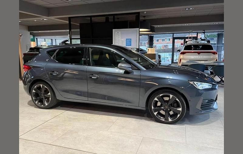 Used Cupra Leon VZ1 241 HP (177 kW) 2023 Grey Hatchback