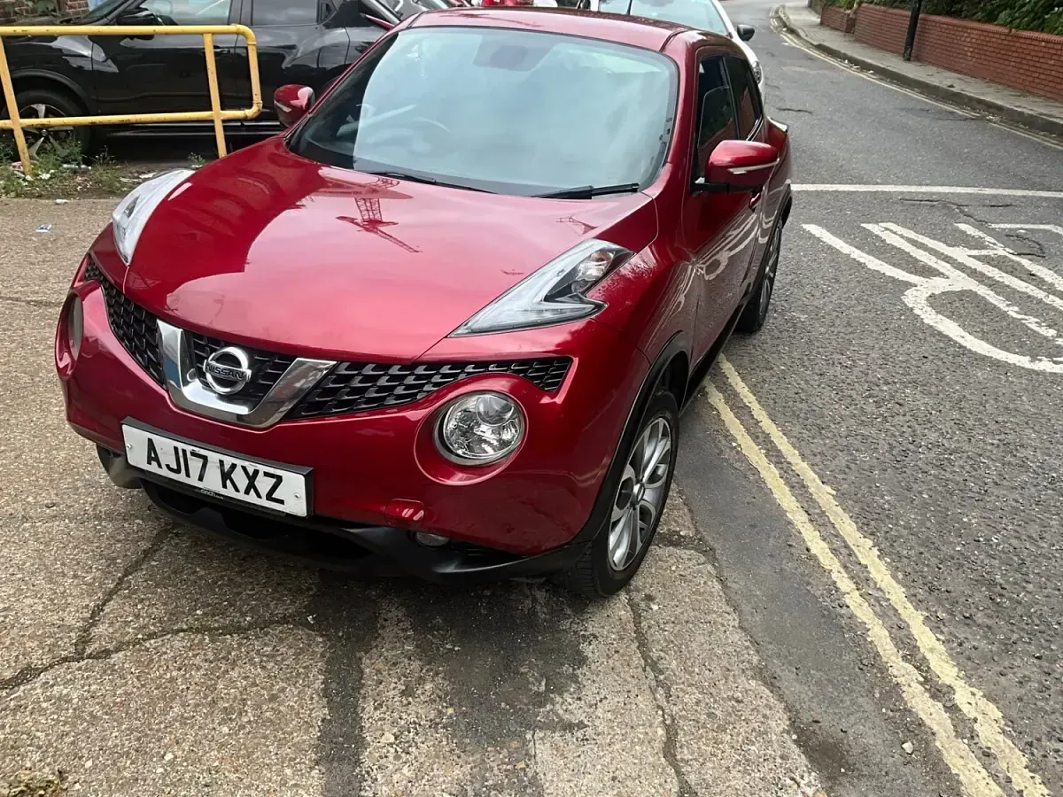 Used Nissan Juke Tekna 2017 Red SUV