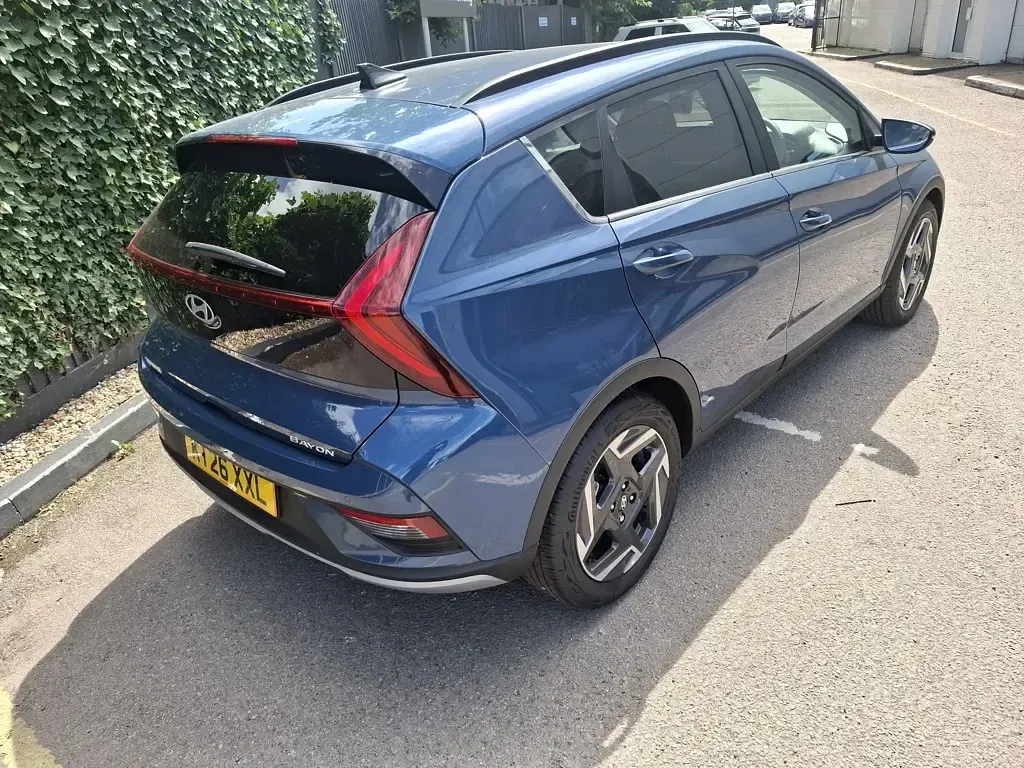 New Hyundai Bayon Ultimate 90 HP (66 kW) 2026 Vibrant blue SUV