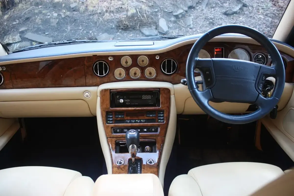 Used Bentley Arnage 405 HP (297 kW) 2000 Blue Sedan