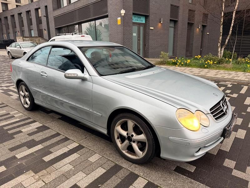 Used Mercedes CLK320 Avantgarde 2005 Silver Coupe