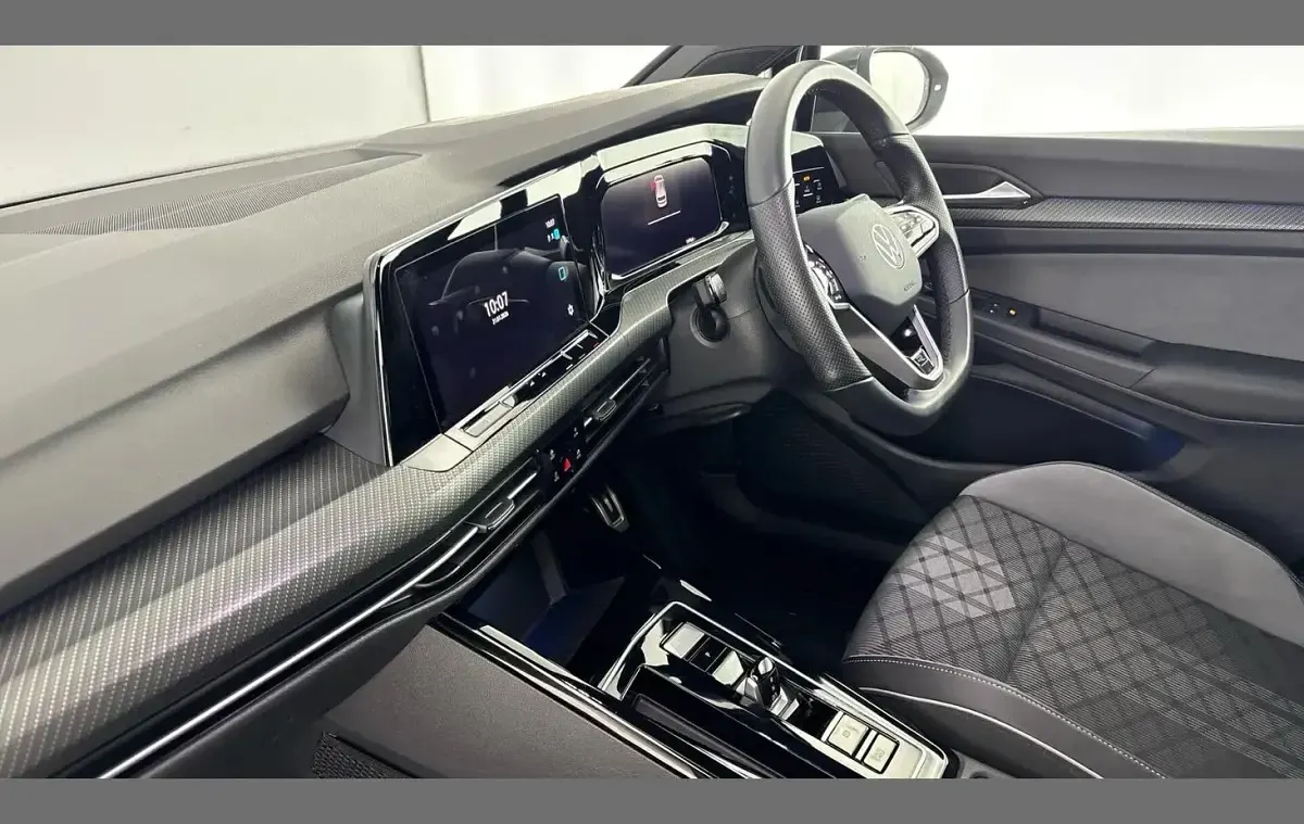 Used VW Golf VIII R-line 147 HP (108 kW) 2023 Grey Hatchback