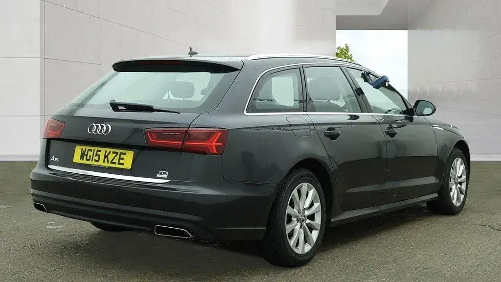 Used Audi A6 190 HP (139 kW) 2015 Grey Estate