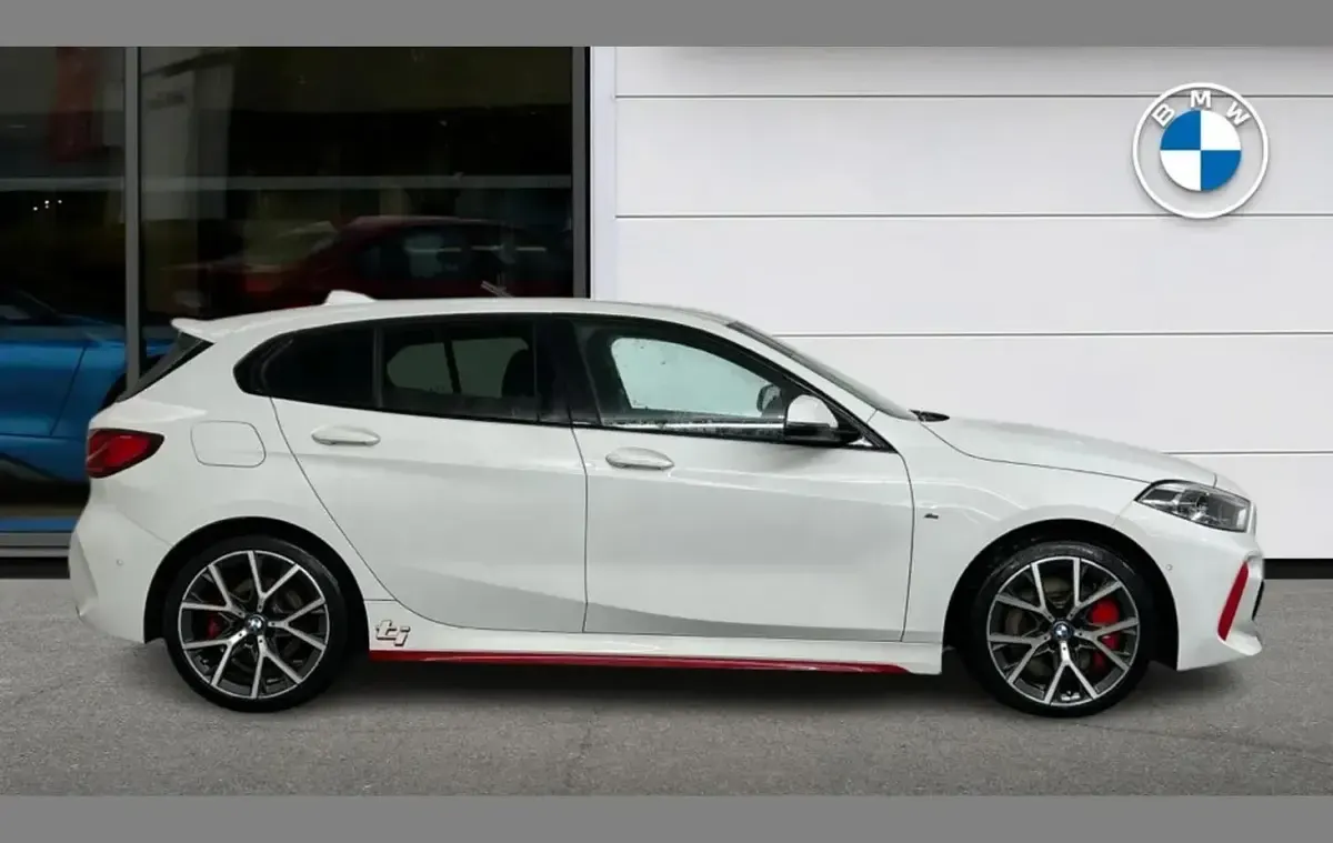 Used BMW 128 Shadowline 261 HP (191 kW) 2021 White Hatchback