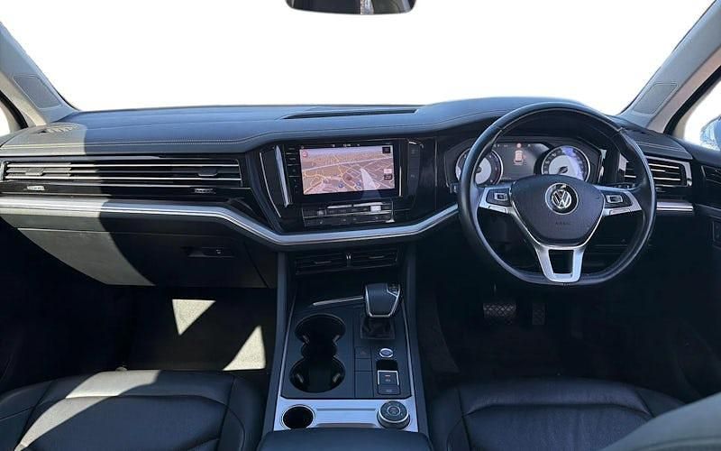 Używany VW Touareg SEL 231 KM (169 kW) 2023 SUV