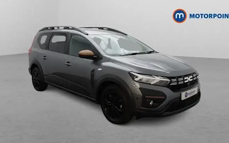 Second-hand Dacia Jogger Extreme 110 CP (80 kW) 2024 Monovolum