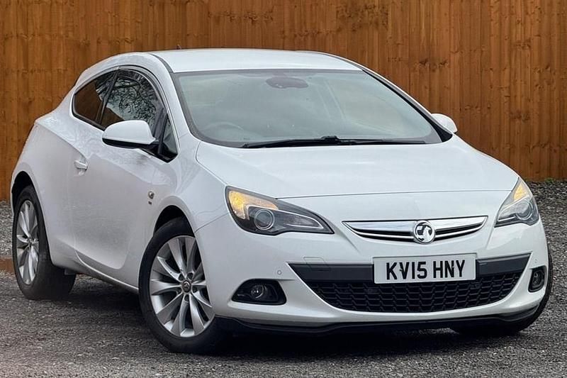 Used Vauxhall Astra GTC SRi 165 HP (121 kW) 2015 Coupe
