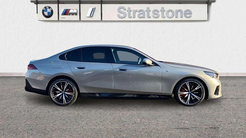 Used BMW i5 M Sport 246 kW (335 HP) 2025 Grey