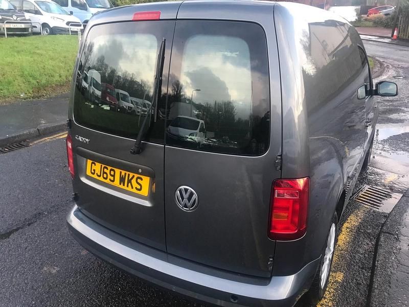 Used VW Caddy Trendline 102 HP (75 kW) 2019 Grey MPV