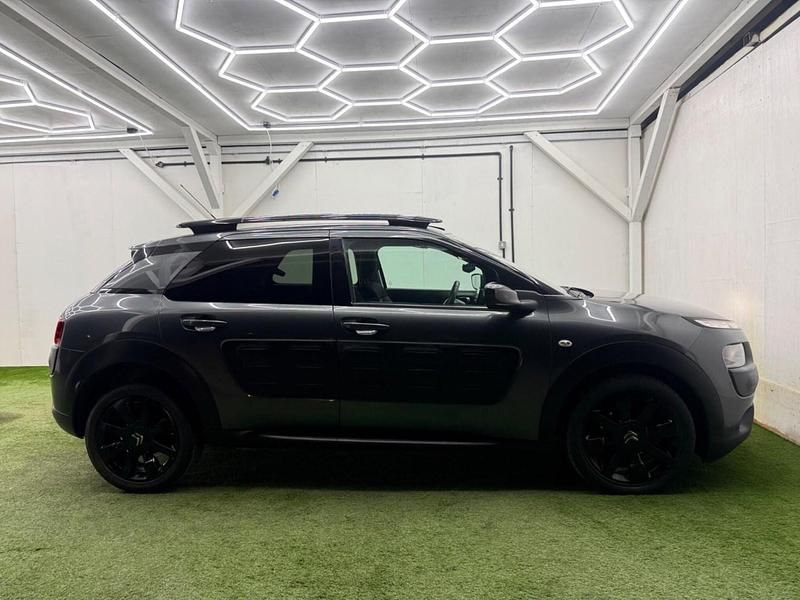 Used Citroën C4 Cactus Flair 2016 Grey Hatchback