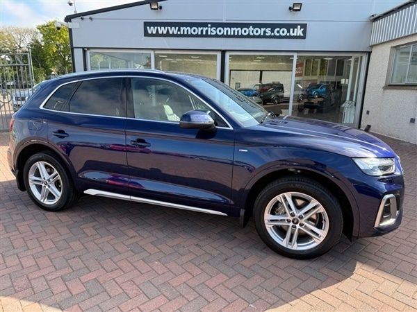 Navarra blue Used 2021 Audi Q5 S-Line SUV | £31,995 (A bit pricey) - Image 1/1