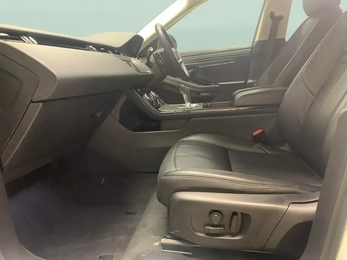 Used Land Rover Range Rover evoque R-Dynamic 2023 White SUV