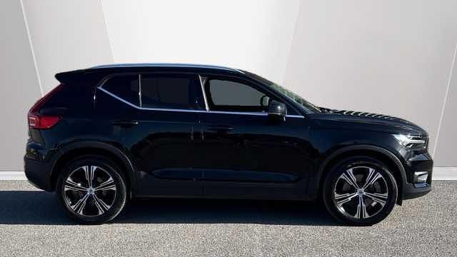 Used Volvo XC40 Inscription 262 HP (192 kW) 2021 Black SUV