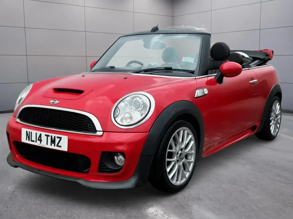 Used Mini Cooper SD Cabriolet 143 HP (105 kW) 2014 Red Cabriolet