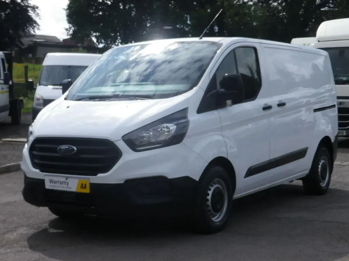 Used Ford Transit Custom 2019 White Van