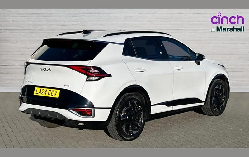 Used Kia Sportage GT-Line 147 HP (108 kW) 2024 White SUV