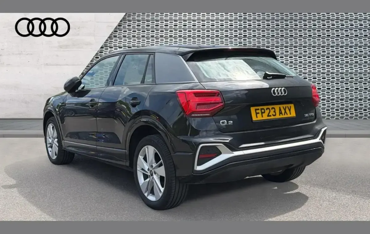 Used Audi Q2 S-Line 147 HP (108 kW) 2023 Black SUV
