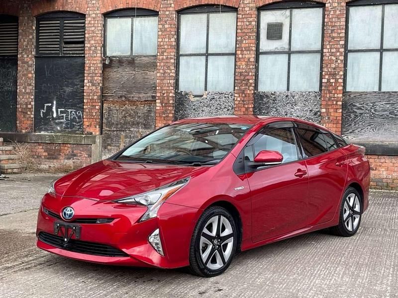Used Toyota Prius 2016 Hatchback