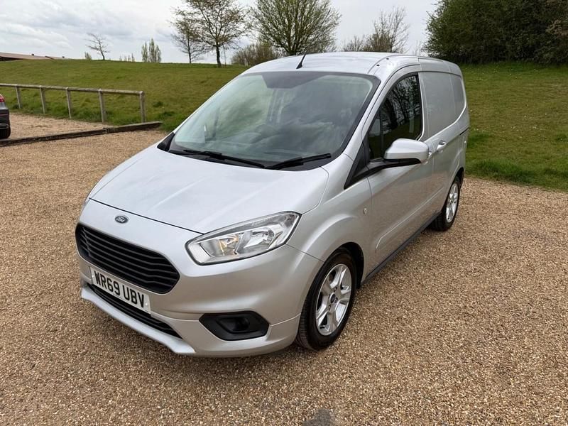 Second-hand Ford Transit Limited 100 CP (73 kW) 2019 Argintiu Van