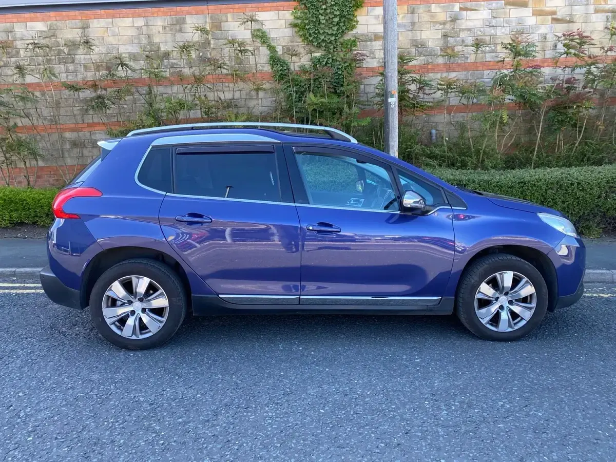 Used Peugeot 2008 Allure 92 HP (67 kW) 2014 Blue SUV