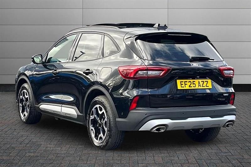 Gebraucht Ford Kuga Active 243 PS (178 kW) 2025 Schwarz SUV