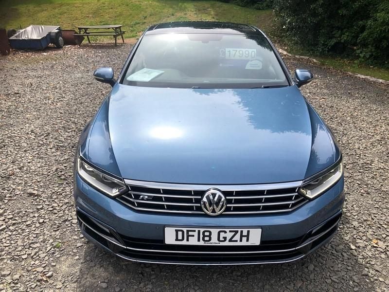 Used VW Passat R-line 2018 Blue Sedan