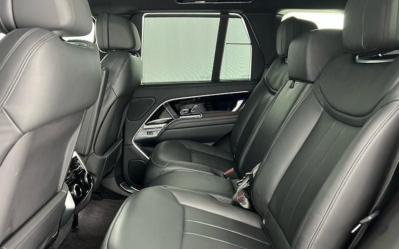 Used Land Rover Range Rover Autobiography 530 HP (389 kW) 2025 SUV