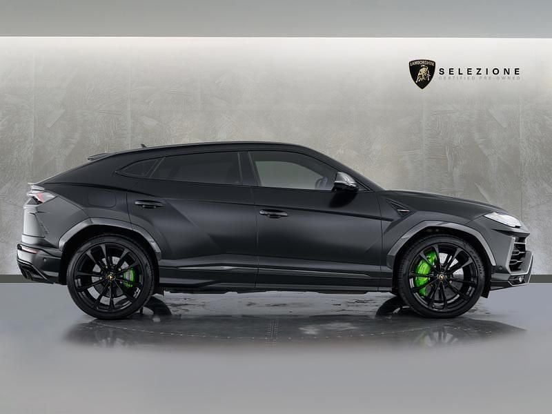 Used Lamborghini Urus 2022 Black SUV