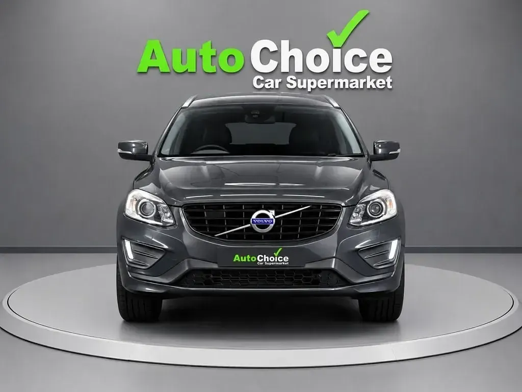 Begagnad Volvo XC60 SE Lux 220 HK (161 kW) 2015 Grå SUV