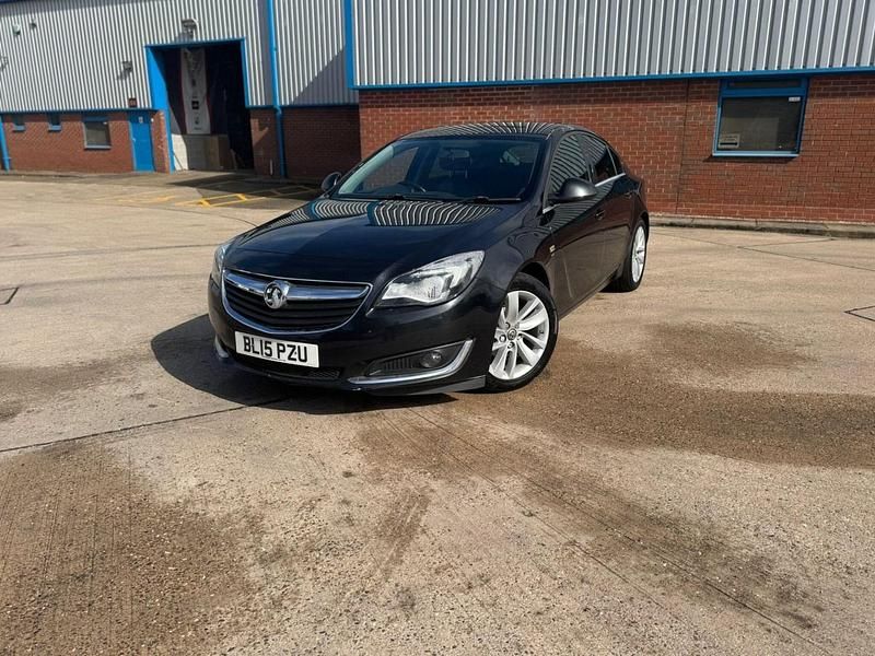 Used Vauxhall Insignia SRi 2015 Black Hatchback