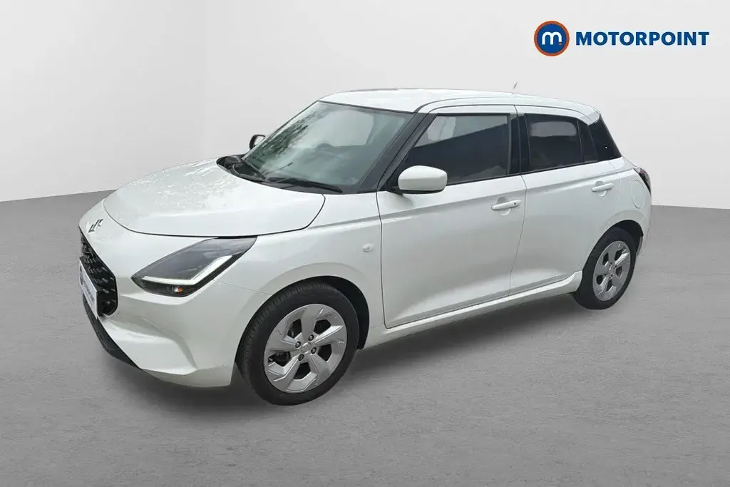 Used Suzuki Swift 82 HP (60 kW) 2025 White Hatchback