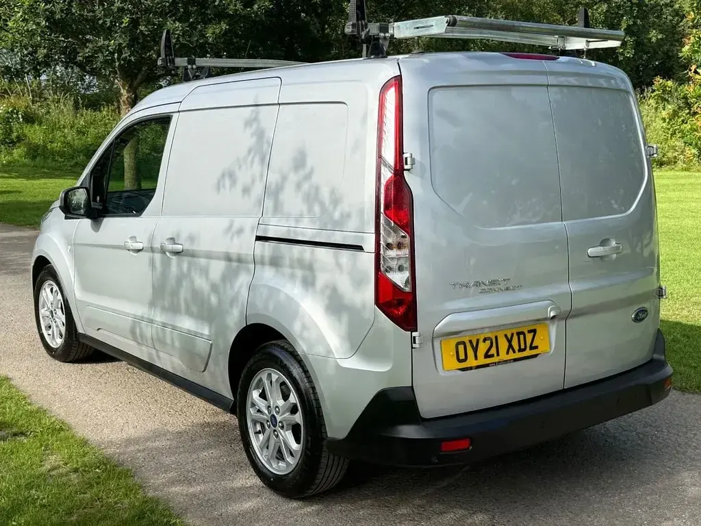 Used Ford Transit Connect Limited 120 HP (88 kW) 2021 Silver MPV