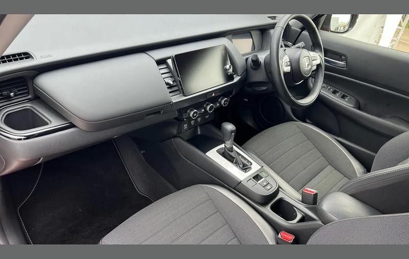 Used Honda Jazz Advance 120 HP (88 kW) 2024 Red Hatchback